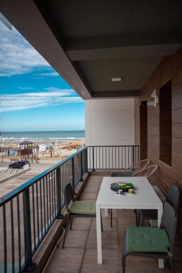 Green Apartament Near The Beach Năvodari 외부 사진